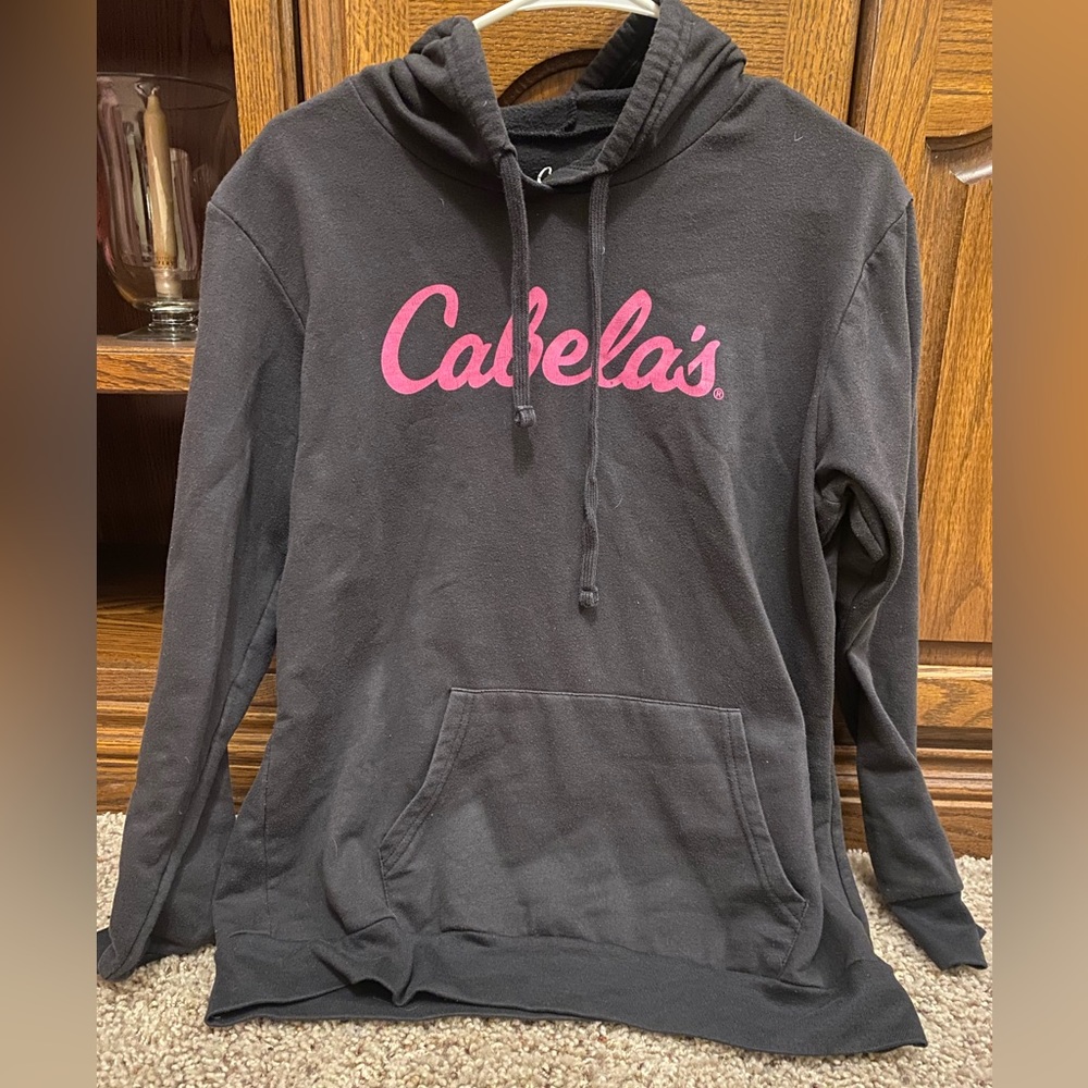 Women’s Cabelas Sweatshirt Size M